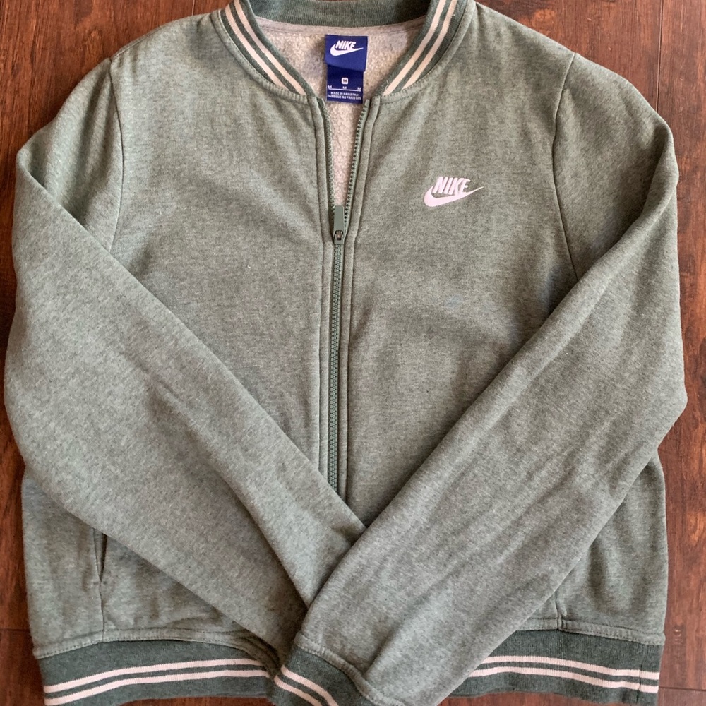 Women’s Nike sweater